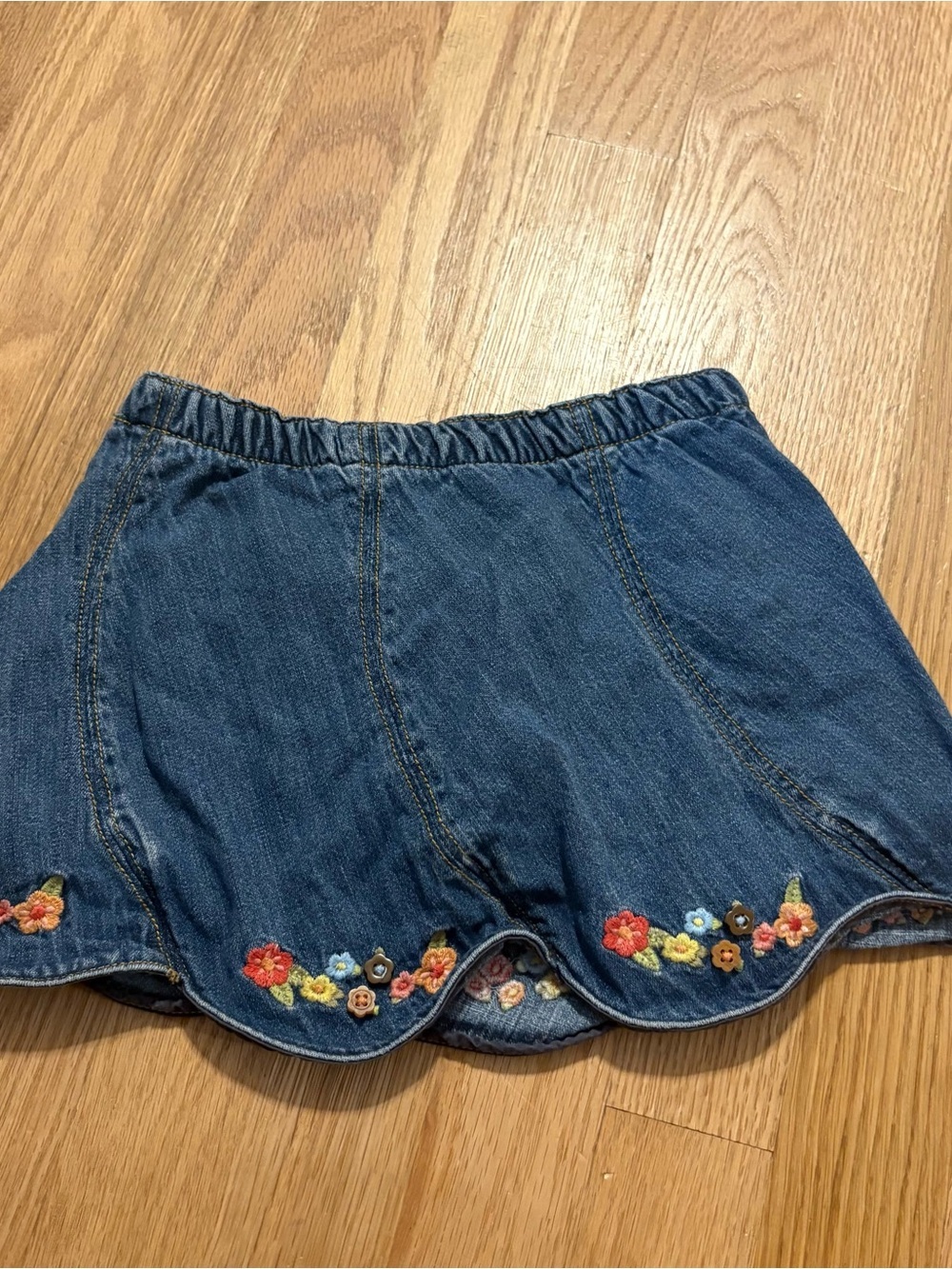 Gymboree Blue Denim Skirt with Scalloped Floral Trim Sz 3T Vintage Jean Girls